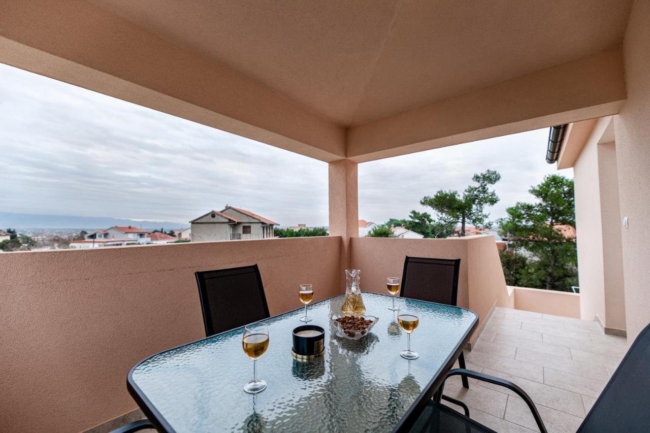 Holiday Home Aria Нин Экстерьер фото