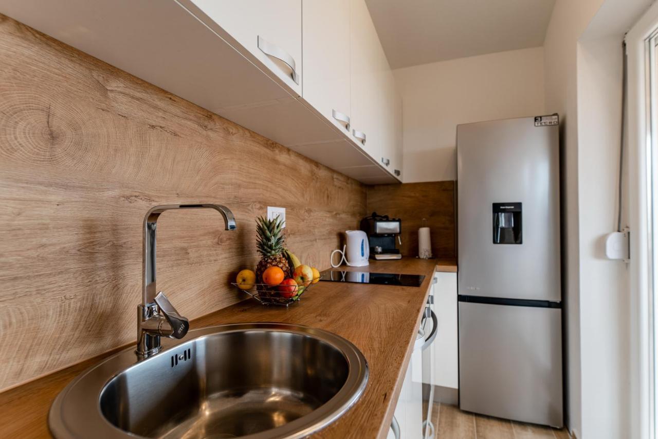Holiday Home Aria Нин Экстерьер фото