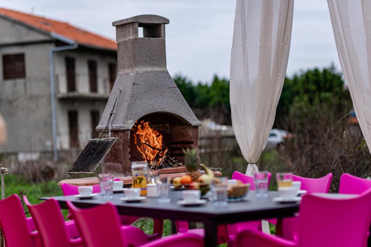 Holiday Home Aria Нин Экстерьер фото